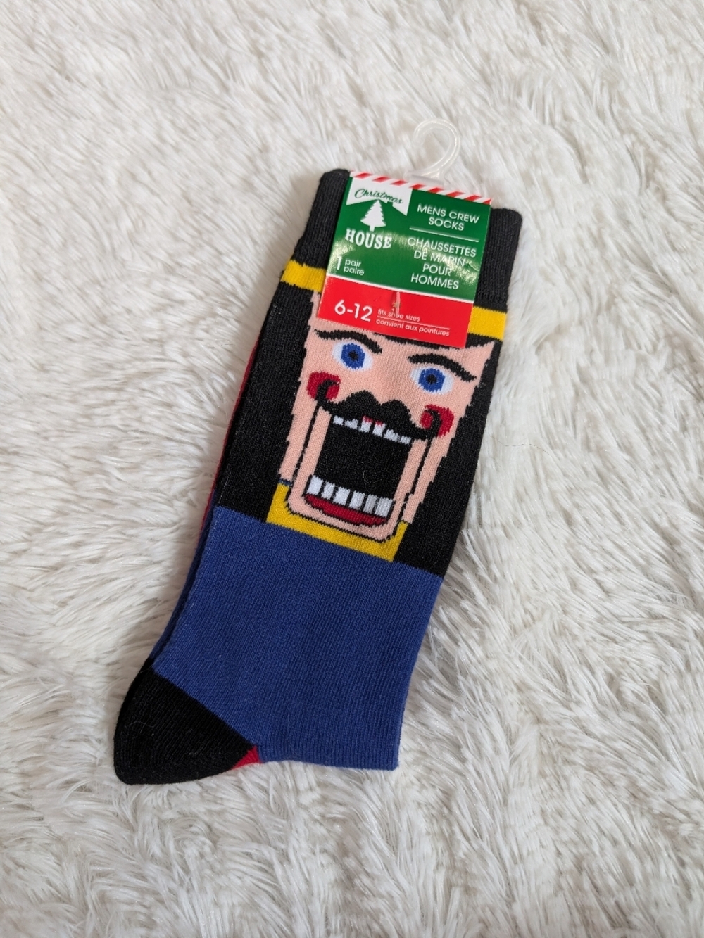 Christmas House Men's Nutcracker Crew Socks Got Nuts Men's Size 6-12 New